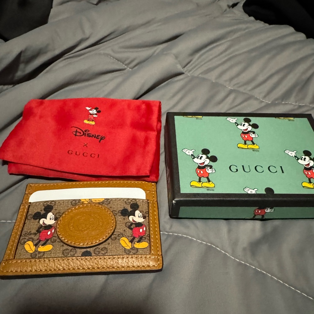 Disney Gucci card wallet